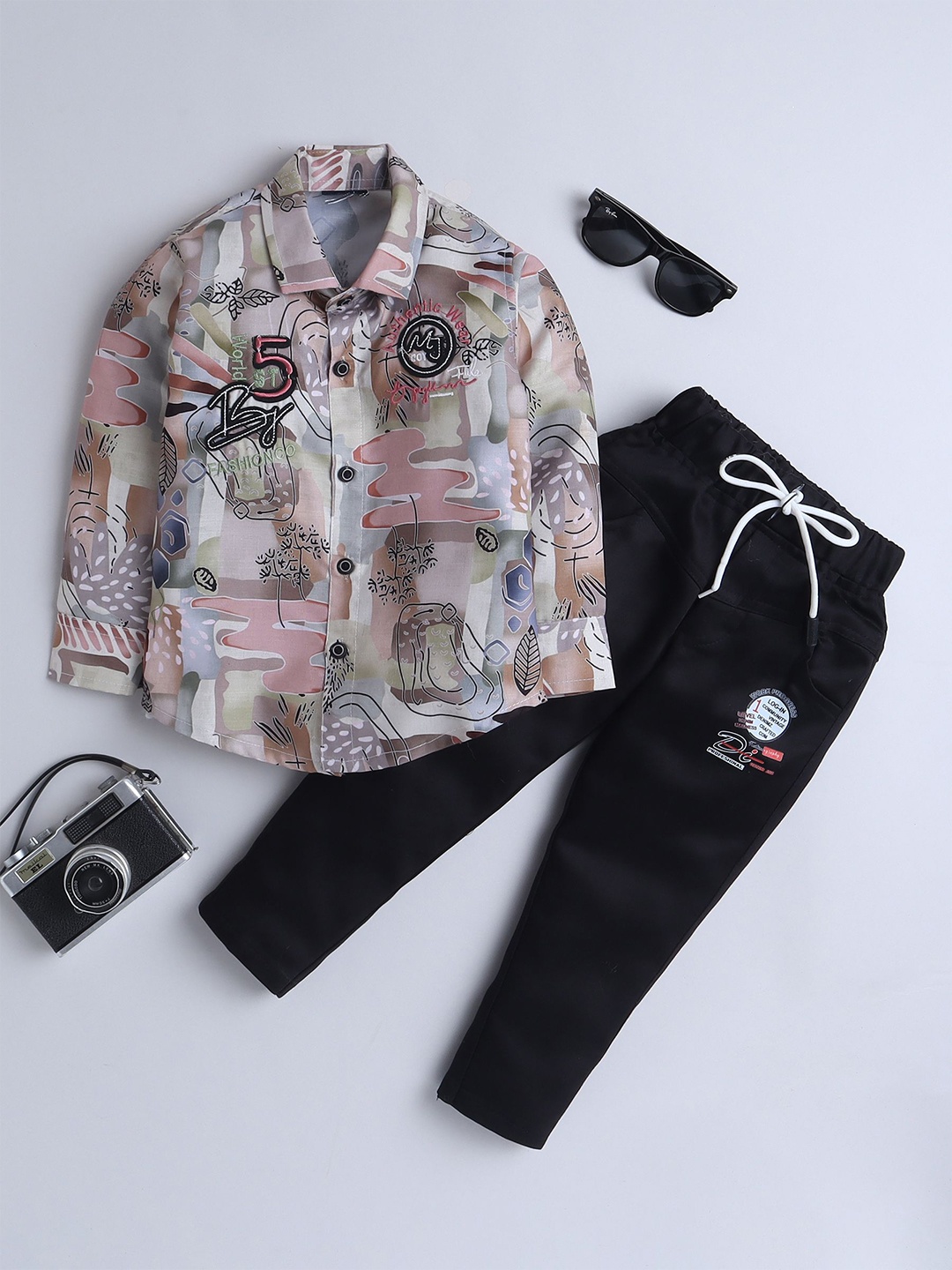 

BAESD Boys Printed Shirt with Trousers, Beige