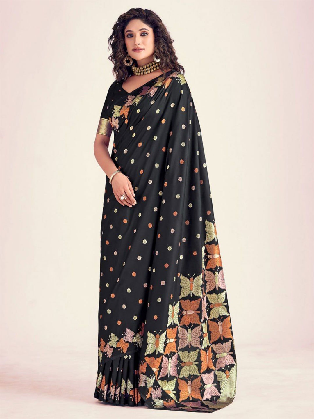 

KALINI Ethnic Motifs Silk Blend Banarasi Saree, Black