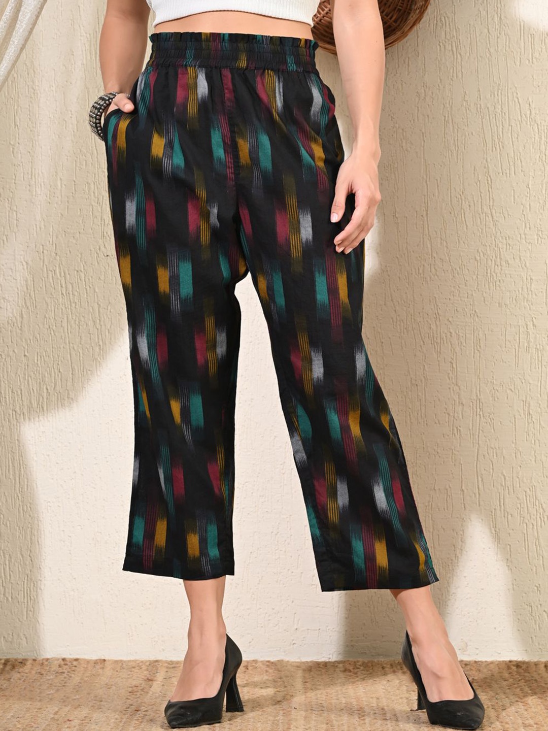 

KALINI Women Ethnic Motifs Printed Trousers, Black