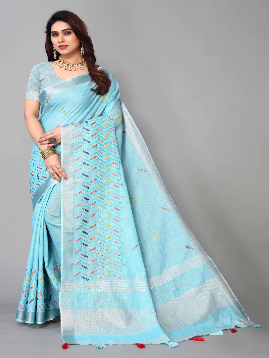 

A.V.M Prints Embroidered Mirror Work Maheshwari Saree, Blue