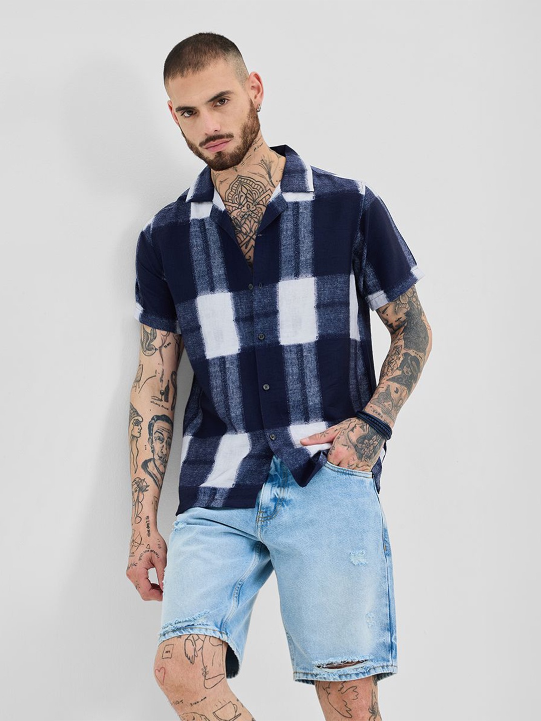 

Snitch Men Relaxed Boxy Opaque Printed Casual Shirt, Blue