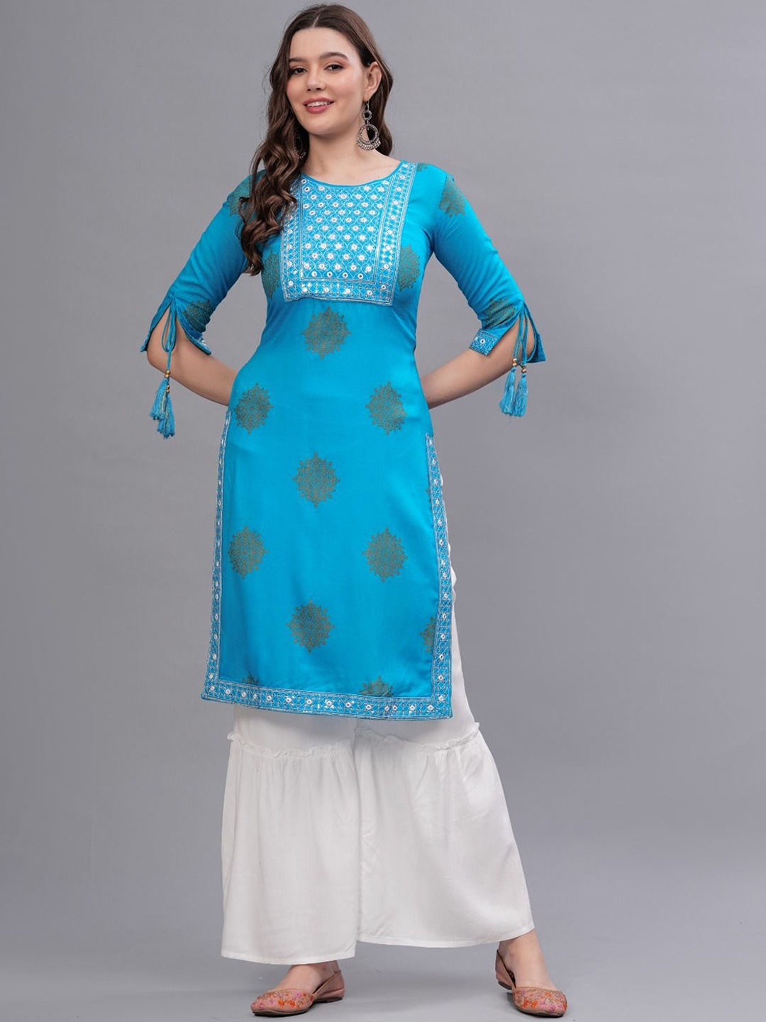 

MAUKA Ethnic Motifs Embroidered Sequinned Straight Kurta With Sharara, Blue