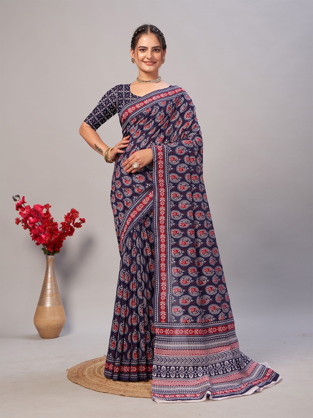 

KAYOMMI Ajrak Block Pure Cotton Banarasi Saree, Blue