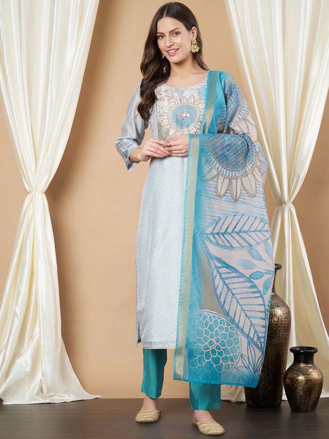 

Label Khoj Women Ethnic Motifs Embroidered Regular Mirror Work Chanderi Cotton Kurta with Trousers & With, Sea green