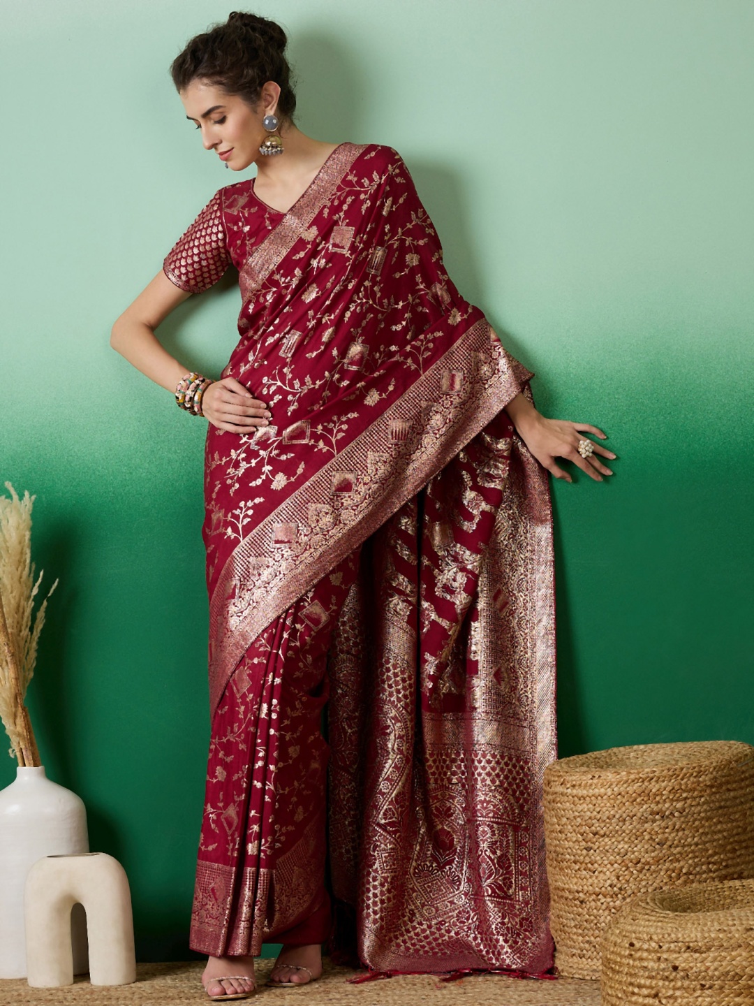 

A.V.M Prints Woven Design Zari Saree, Maroon