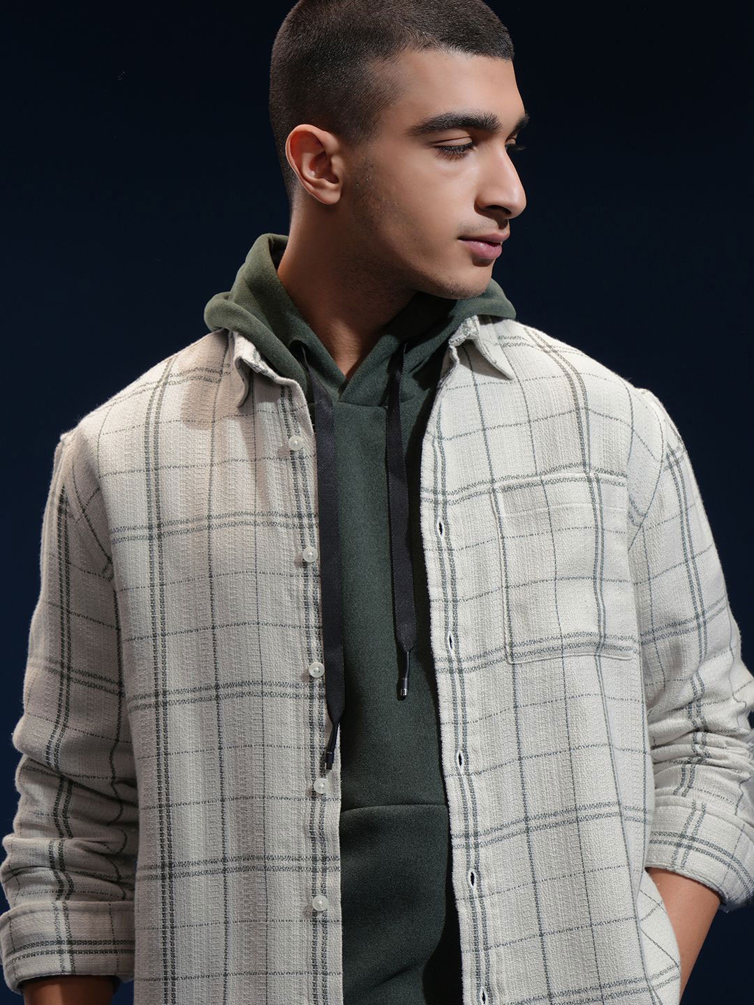

HIGHLANDER Men Opaque Checked Casual Shirt, Off white