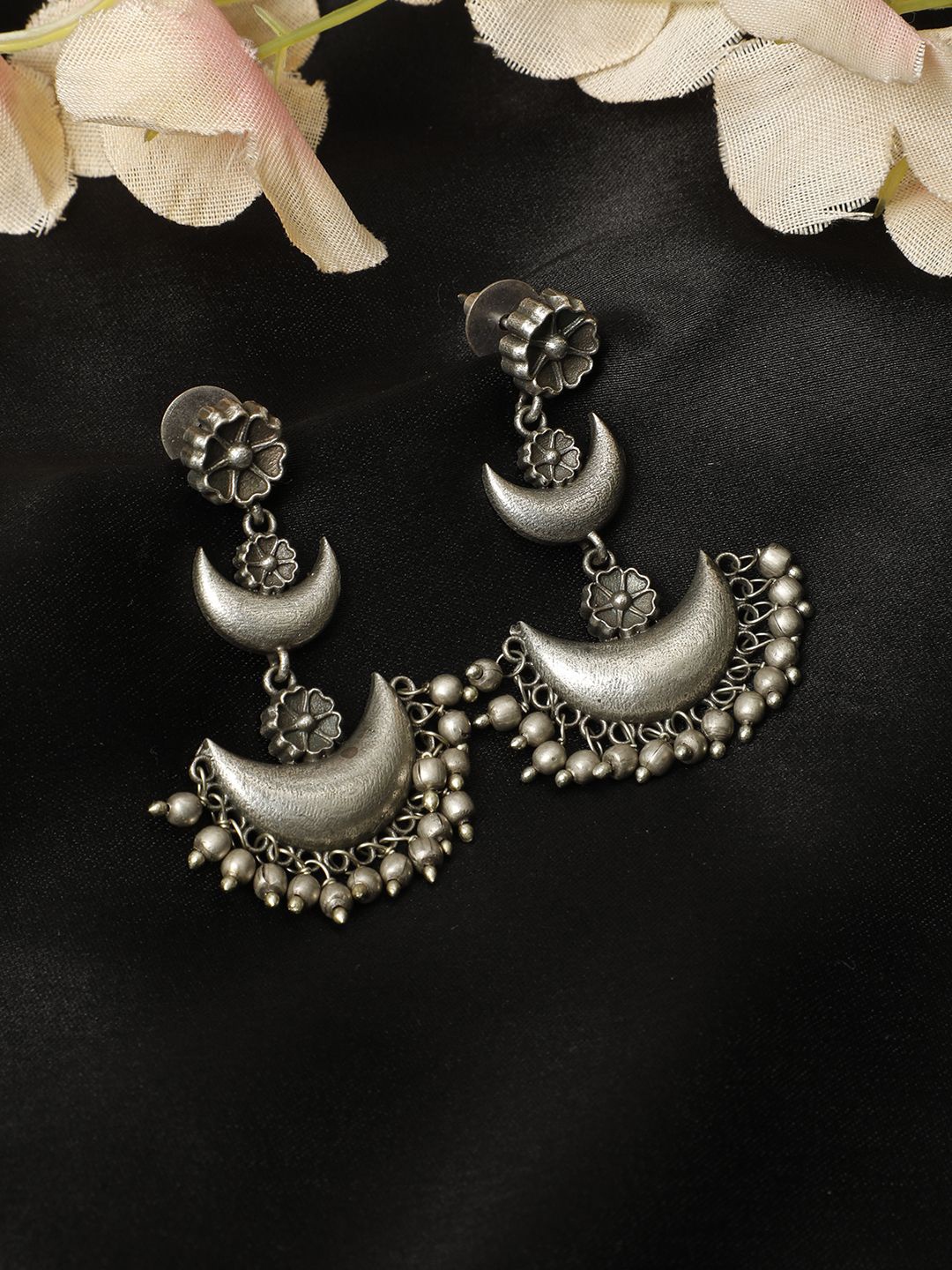 

VIVAZS Silver-Plated Crescent Shaped Stone Studded & Beaded Oxidised Chandbalis