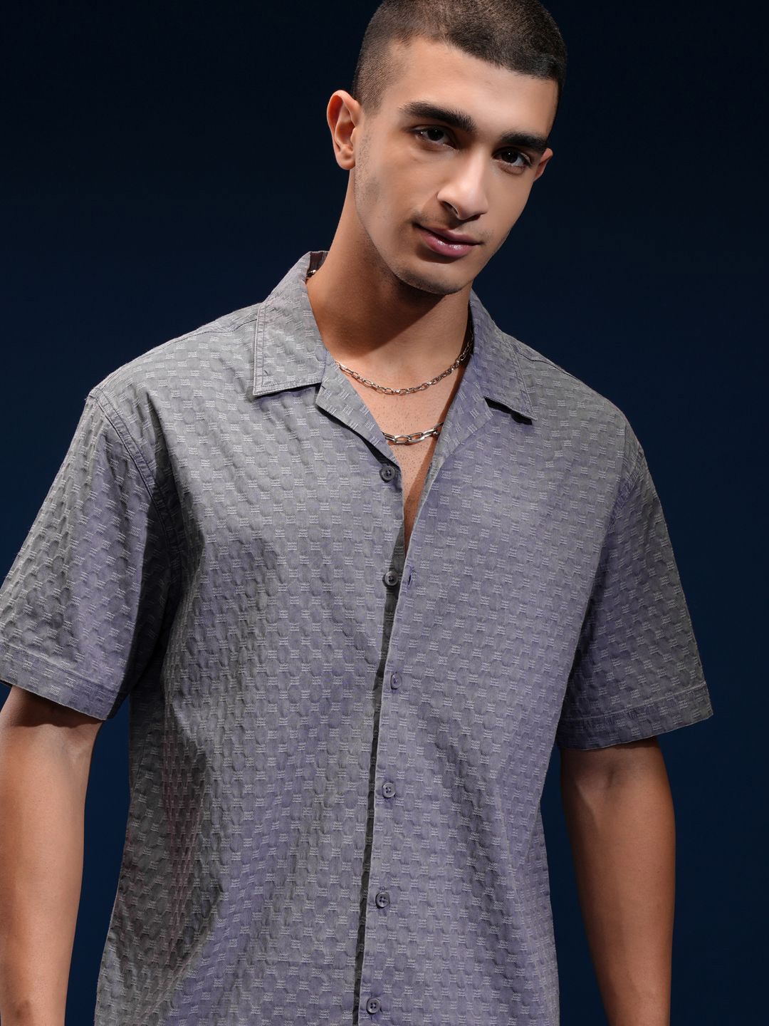 

HIGHLANDER Men Sulphur Washed Cuban Collar Relaxed Shirt, Blue