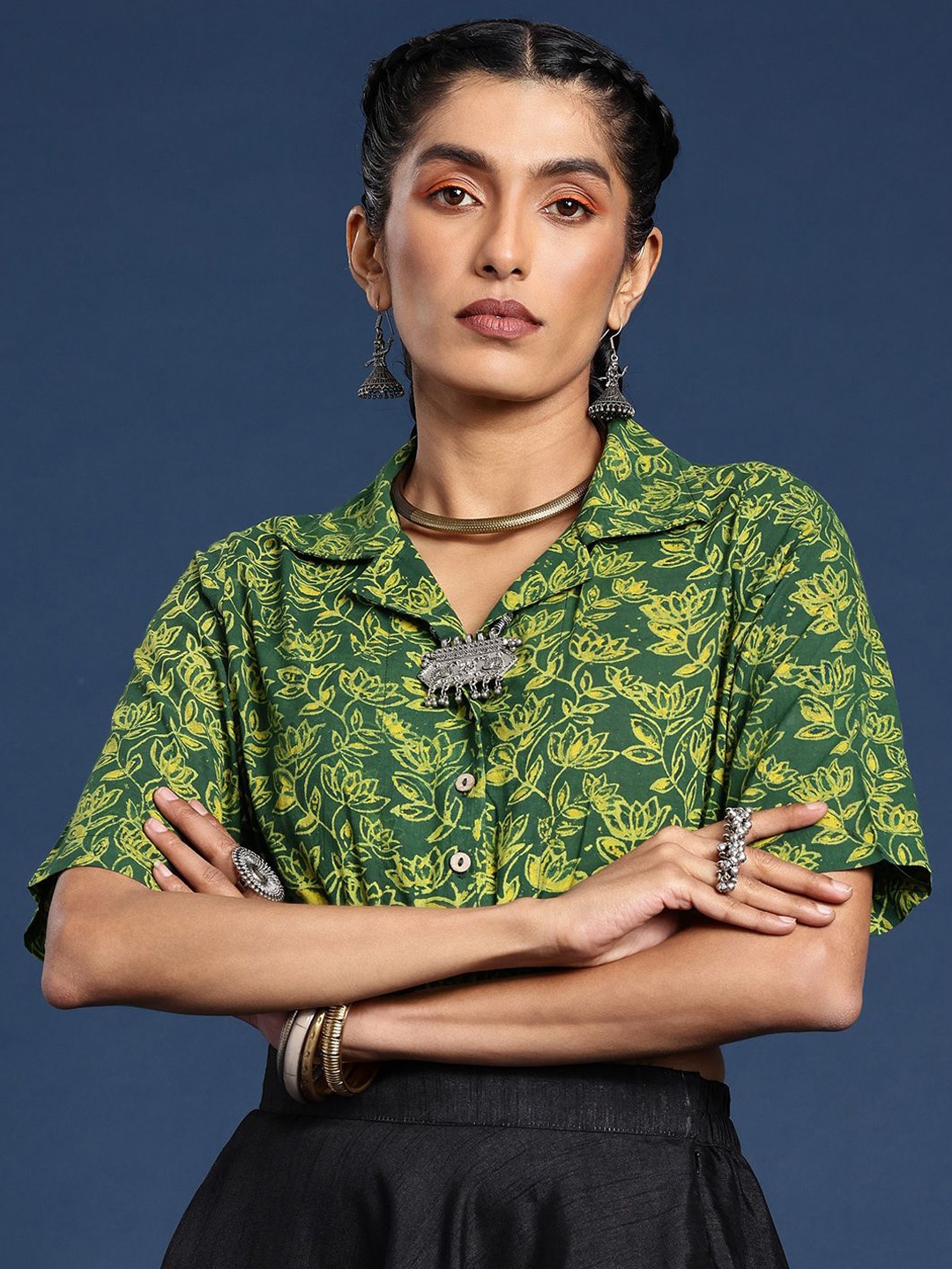 

Taavi Printed Cotton Non Padded Saree Blouse, Green