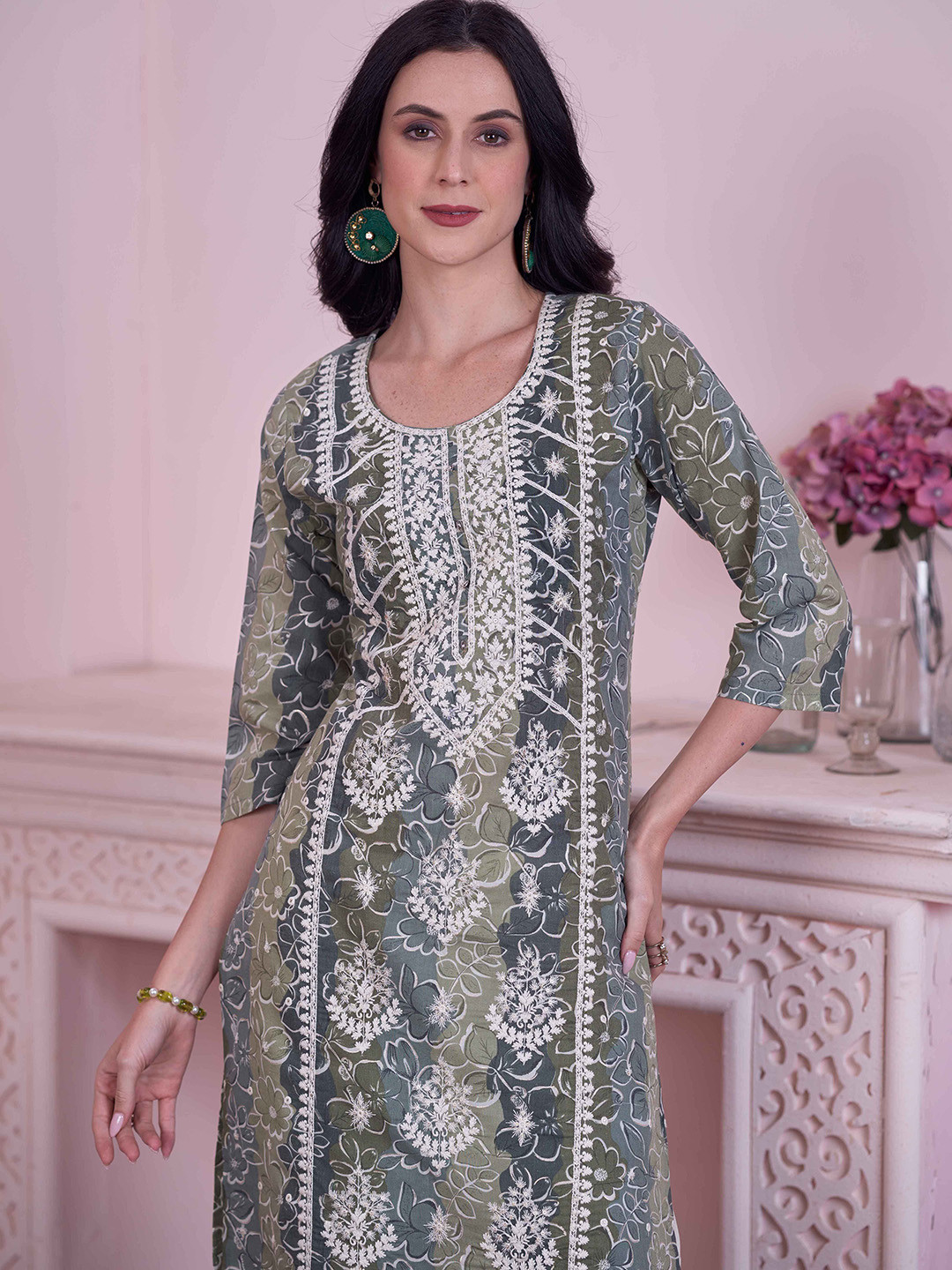 

Anouk Women Floral Printed Kurta, Green