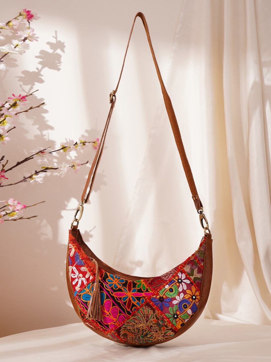 

JAYPORE Women Floral Printed Crossbody Leather Sling Bag, Brown