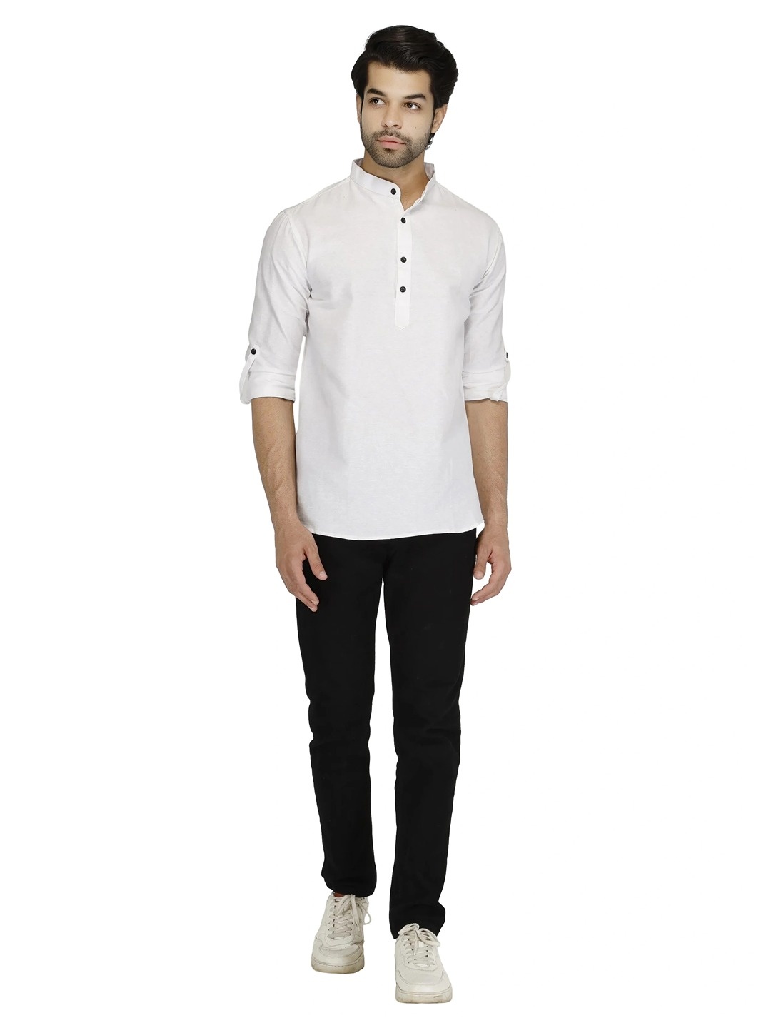 

Aaryavar Men Kurta, White