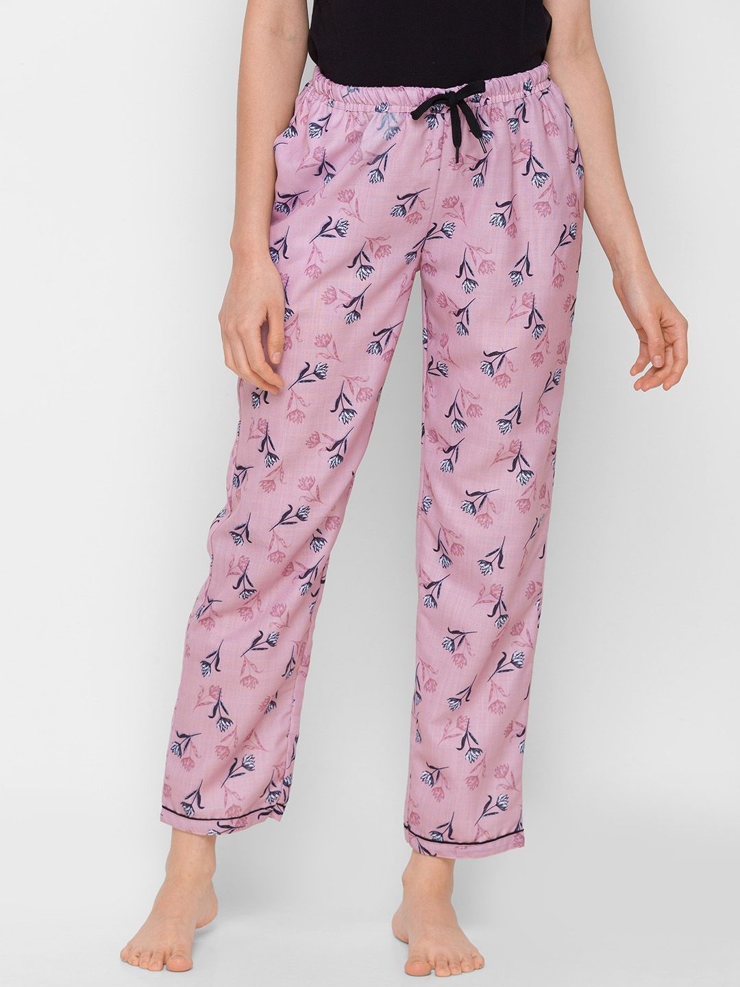 

NOIRA Women Pack Of 2 Printed Lounge Pants, White