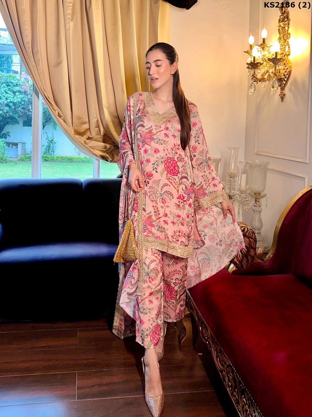 

KALINI Women Floral Printed Regular Kurta with Palazzos & With Dupatta, Orange