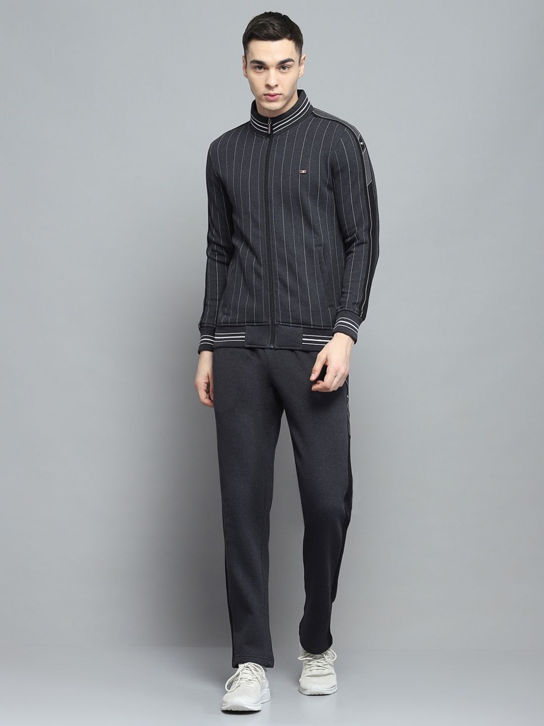 

Monte Carlo Men Striped Mid-Rise Mock Neck Tracksuit, Black