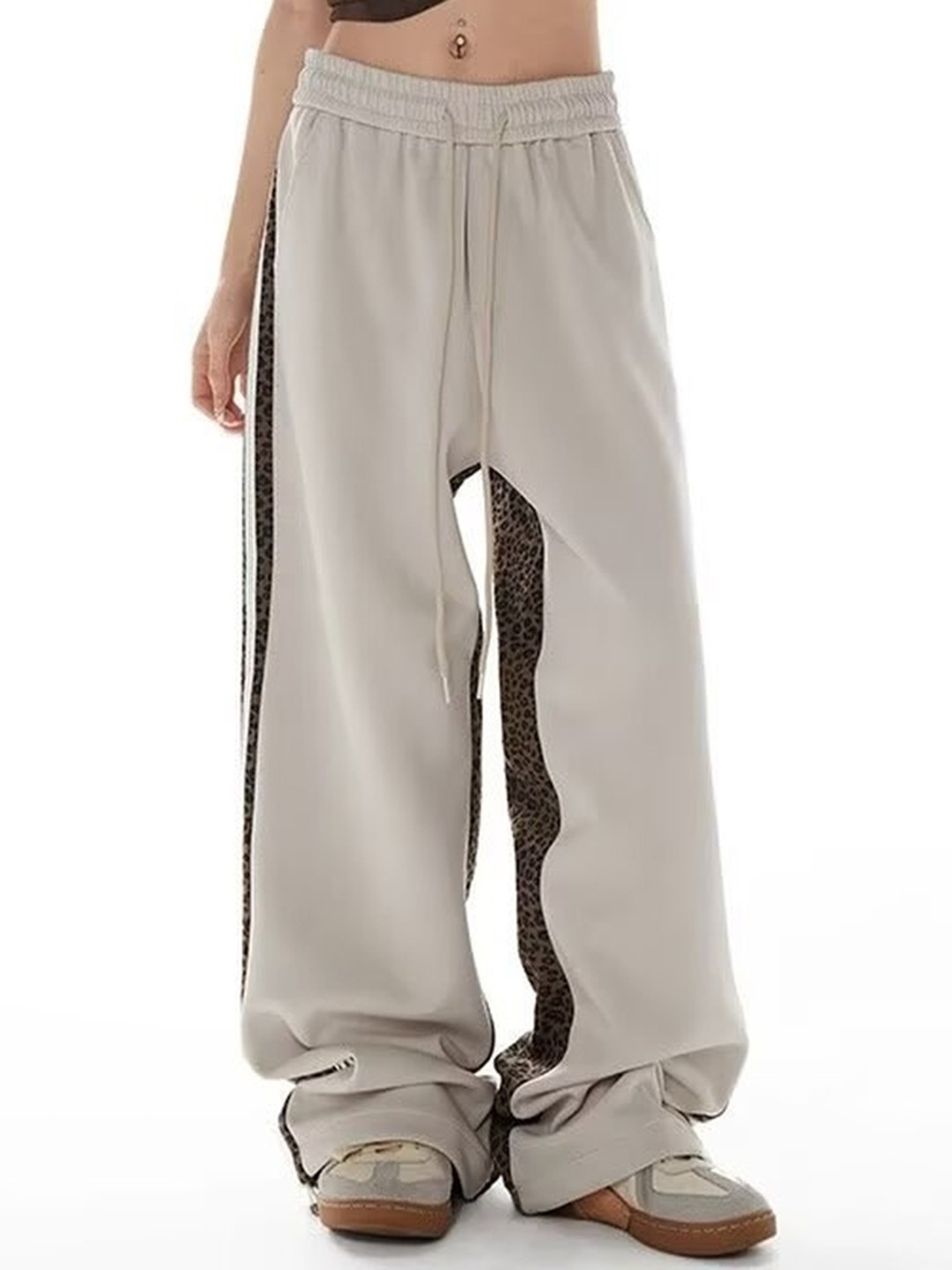 

LULU & SKY Women Straight Fit High-Rise Trousers, Grey