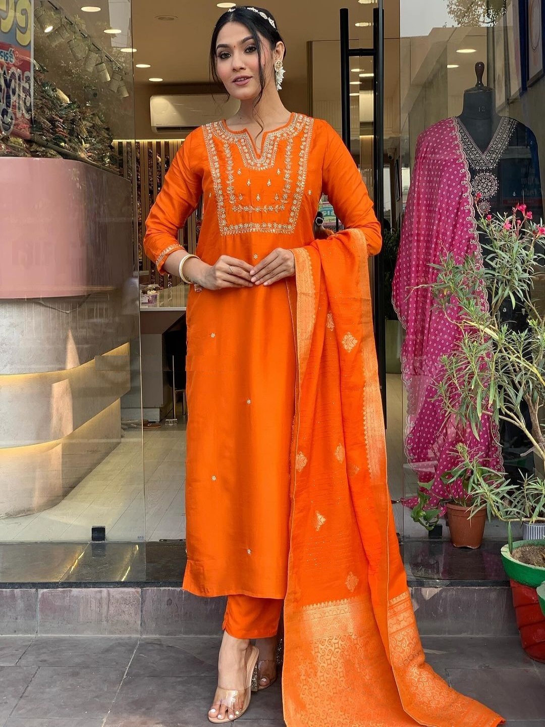 

Blue Wish Women O Kurta Sets, Orange
