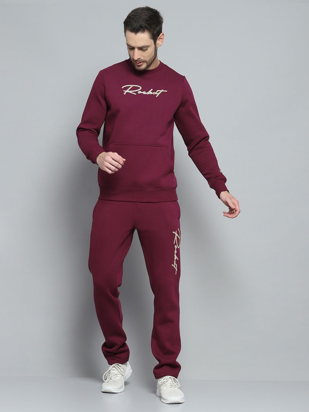 

rock.it Men Typography Printed Round Neck Tracksuit, Burgundy