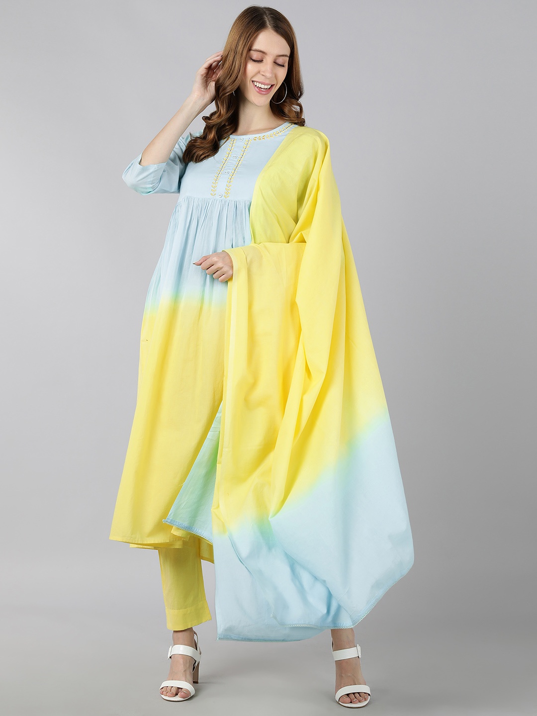 

kipek Women Floral Yoke Design Regular Thread Work Pure Cotton Kurta with Harem Pants & With Dupatta, Yellow