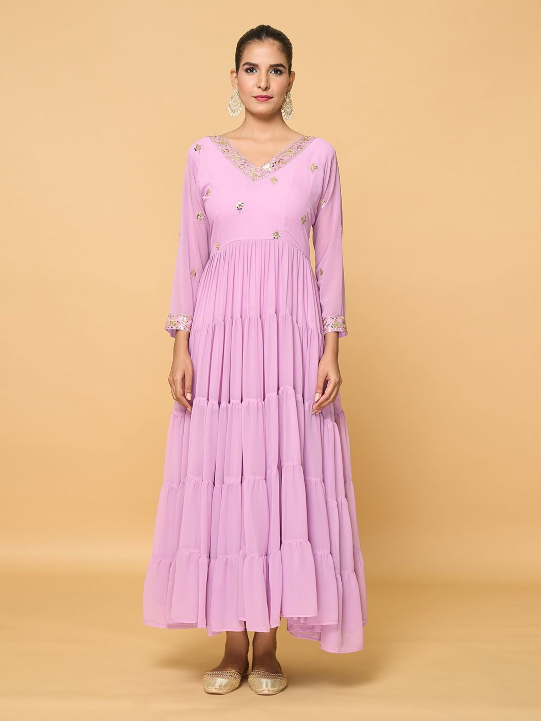 

Samyukta Singhania Women Georgette Kurta, Purple