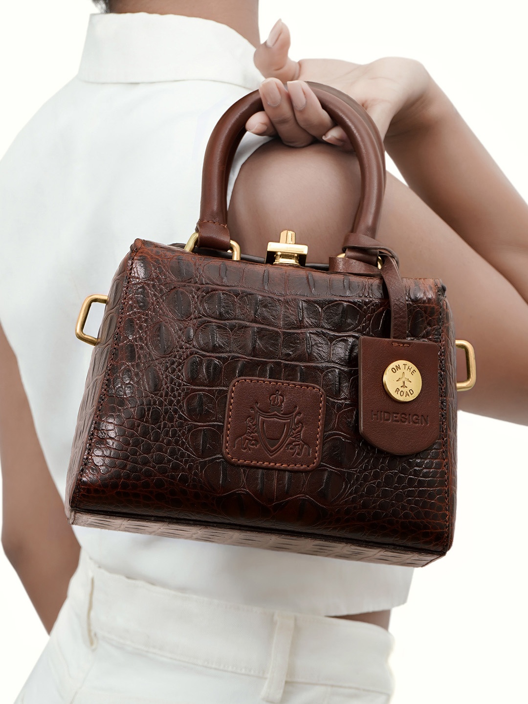 

Hidesign Women Animal Printed Structured Leather Handheld Bag, Brown