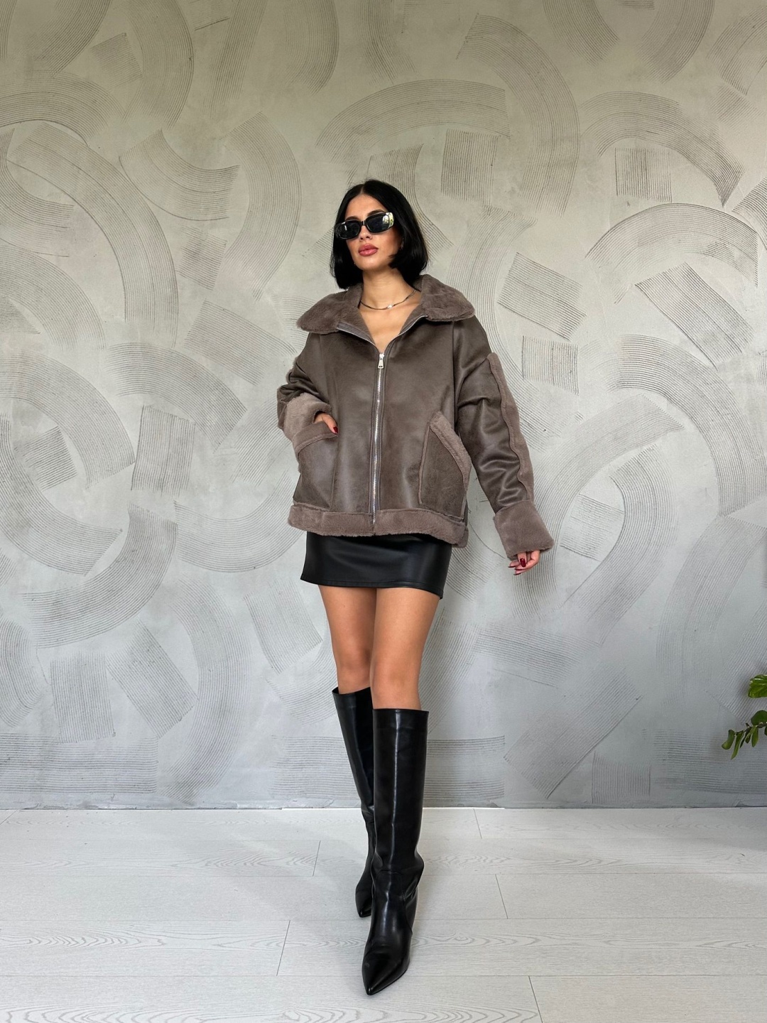 

Fashion Gaiia Women Spread Collar Solid Leather Casual Parka Jacket, Brown