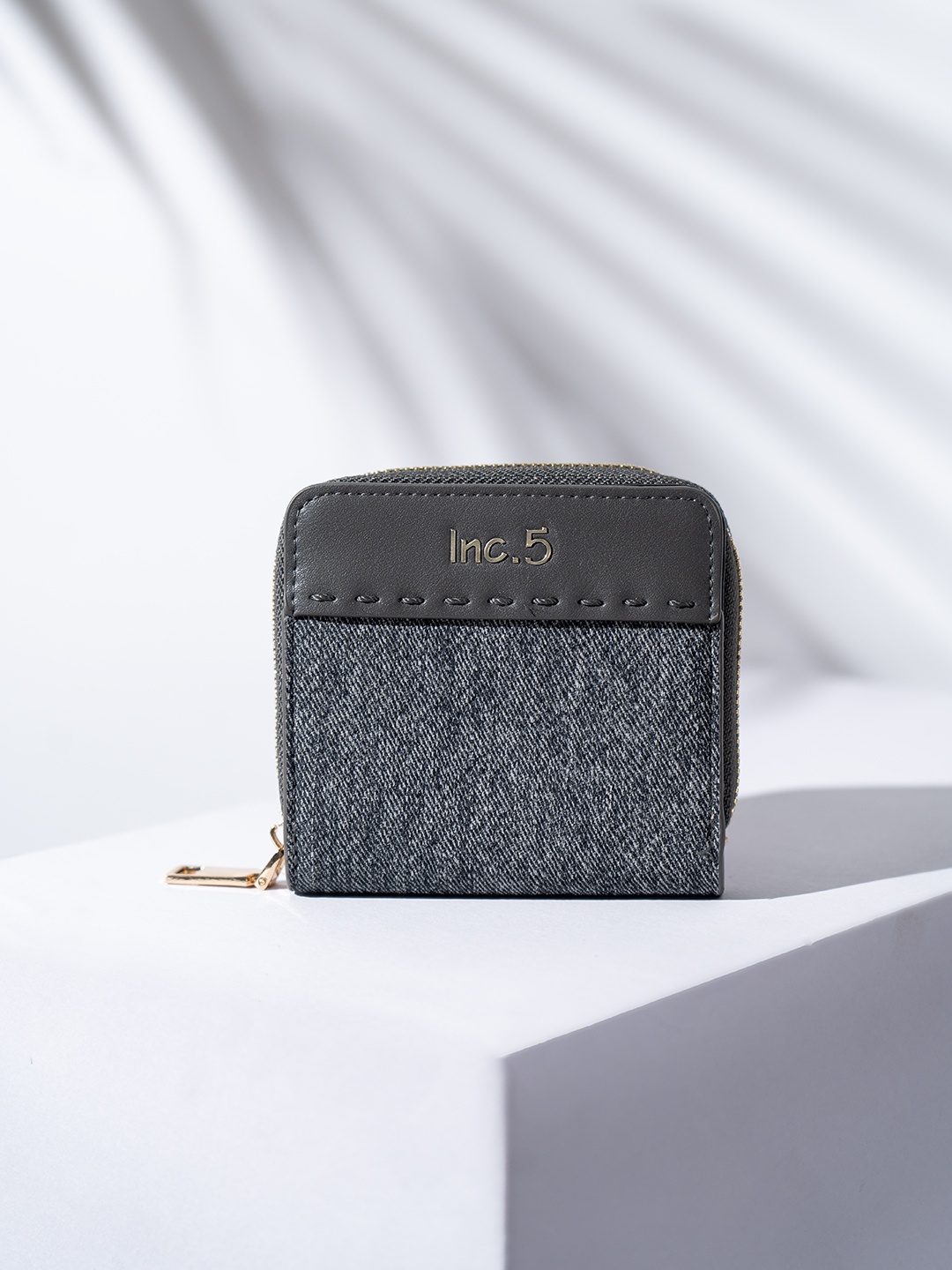 

Inc 5 Women Textured Foldover Bi-Folds Zip Around Wallet, Grey