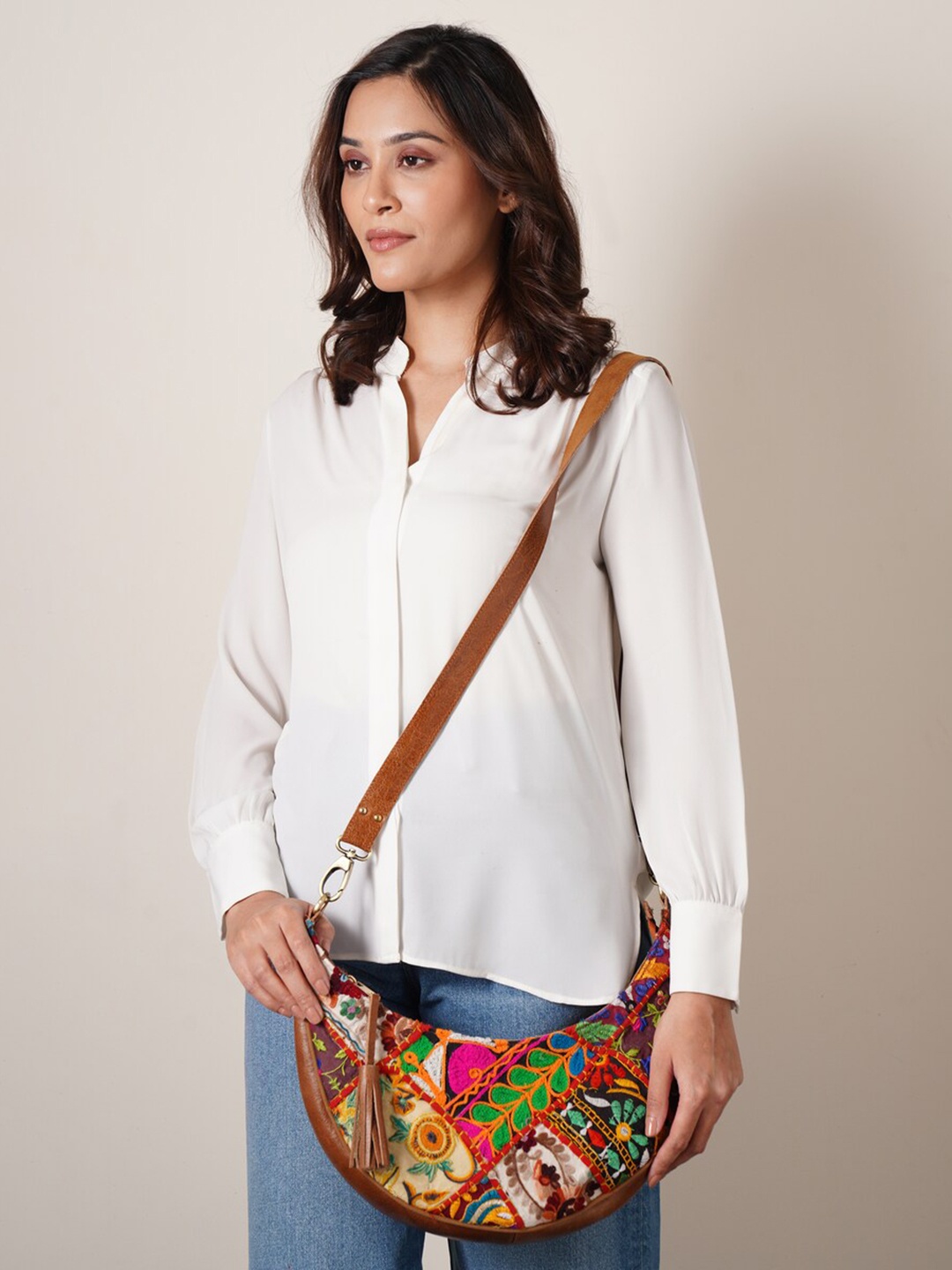 

JAYPORE Women Floral Printed Crossbody Leather Sling Bag, Brown