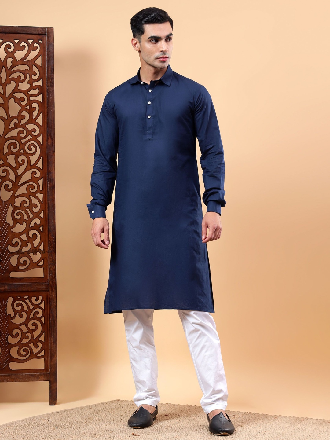 

Yugnik Men Regular Pure Cotton Kurta with Pyjamas, Navy blue