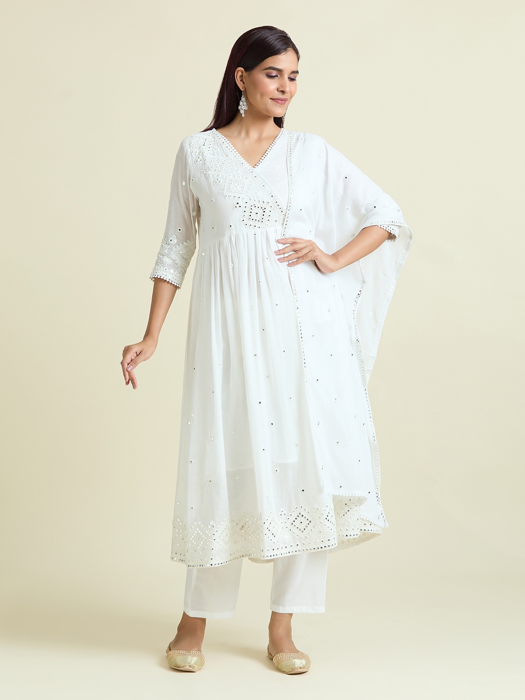 

Samyukta Singhania Women Ethnic Motifs Embroidered Empire Mirror Work Pure Cotton Kurta with Trousers & With, Off white