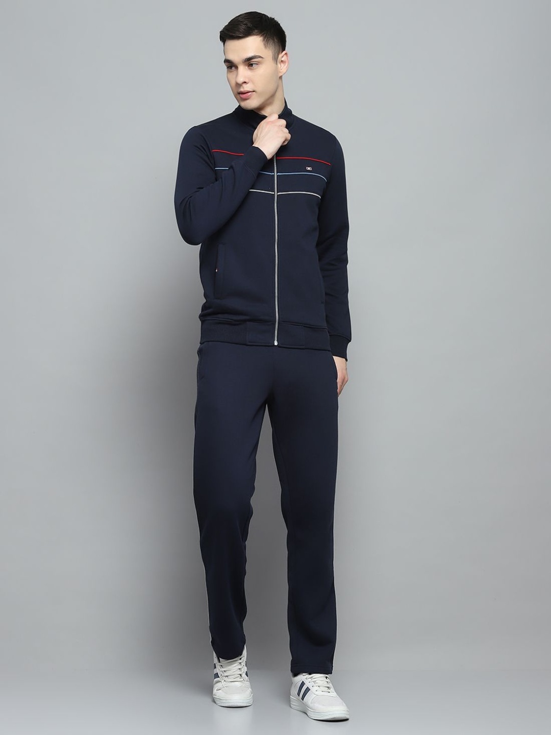 

Monte Carlo Men Mid-Rise Mock Neck Full Sleeve Tracksuit, Navy blue