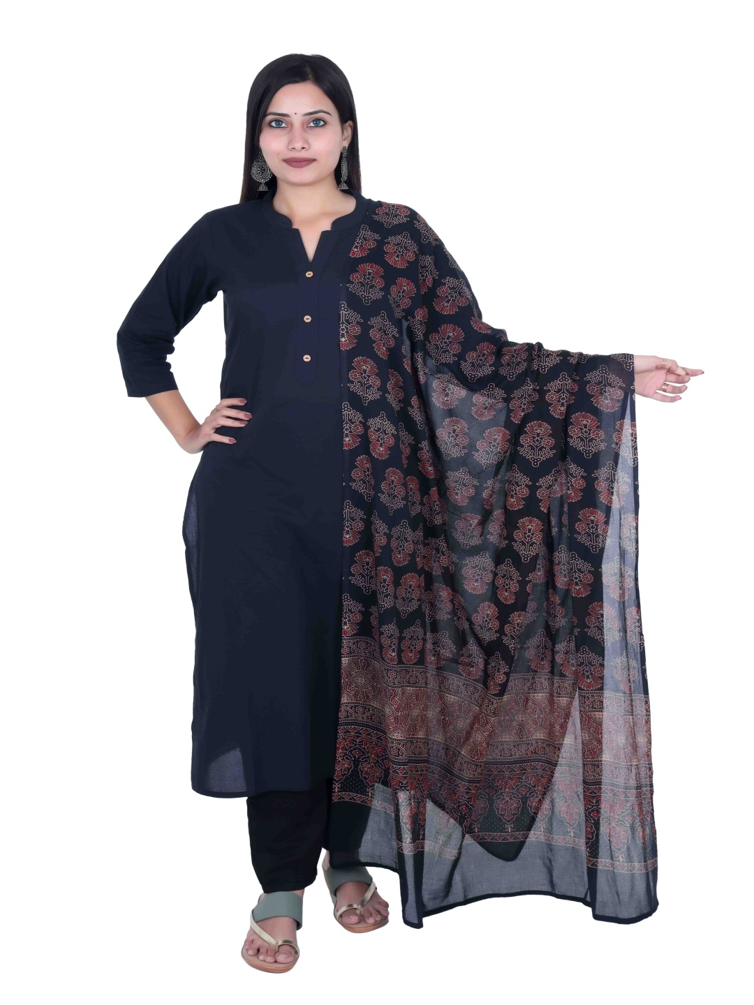 

Fabmoha Women Regular Pure Cotton Kurta with Trousers & With Dupatta, Black