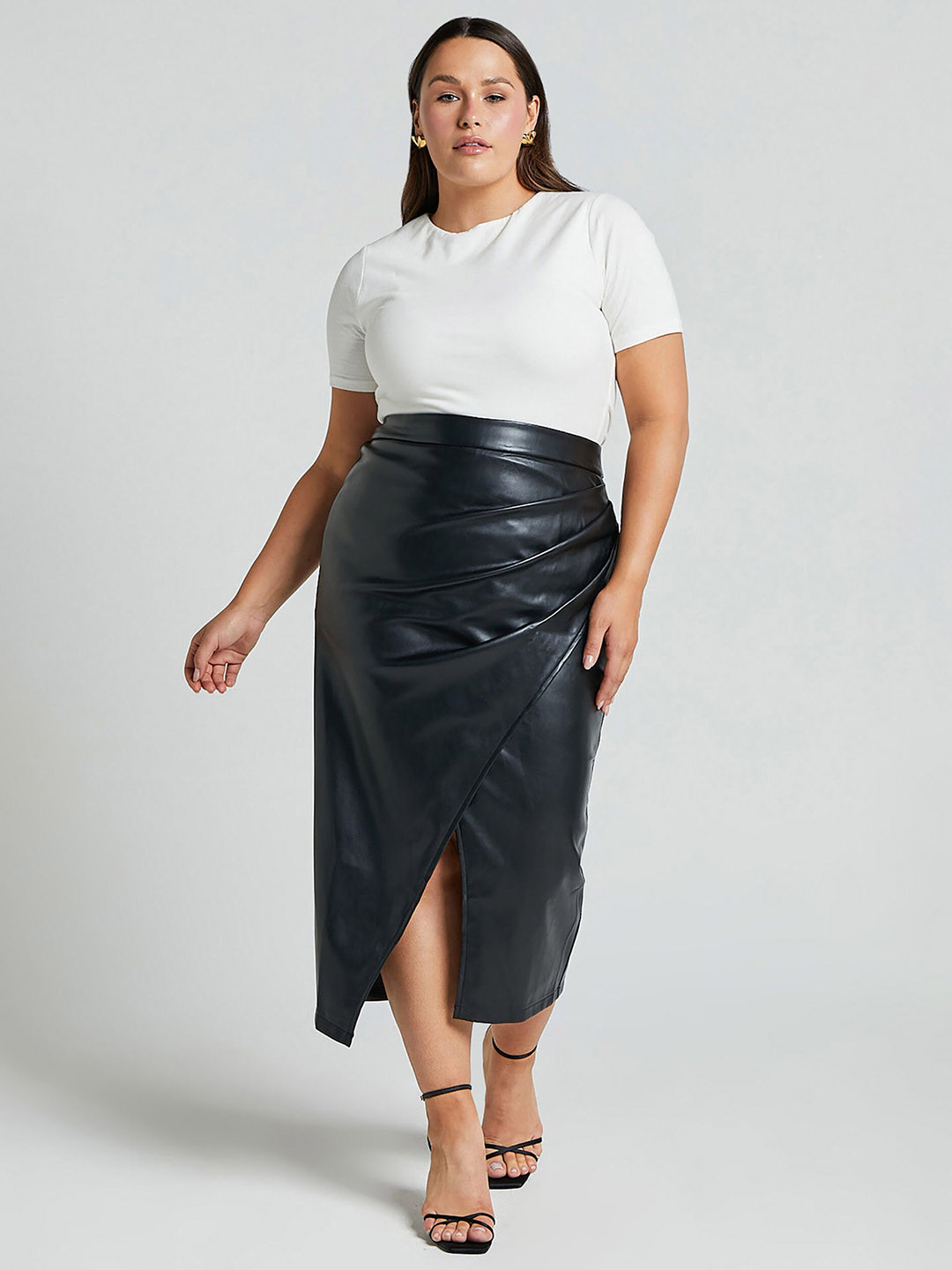 

StyleCast x Revolte Women Draped A-Line Midi Skirt, Black