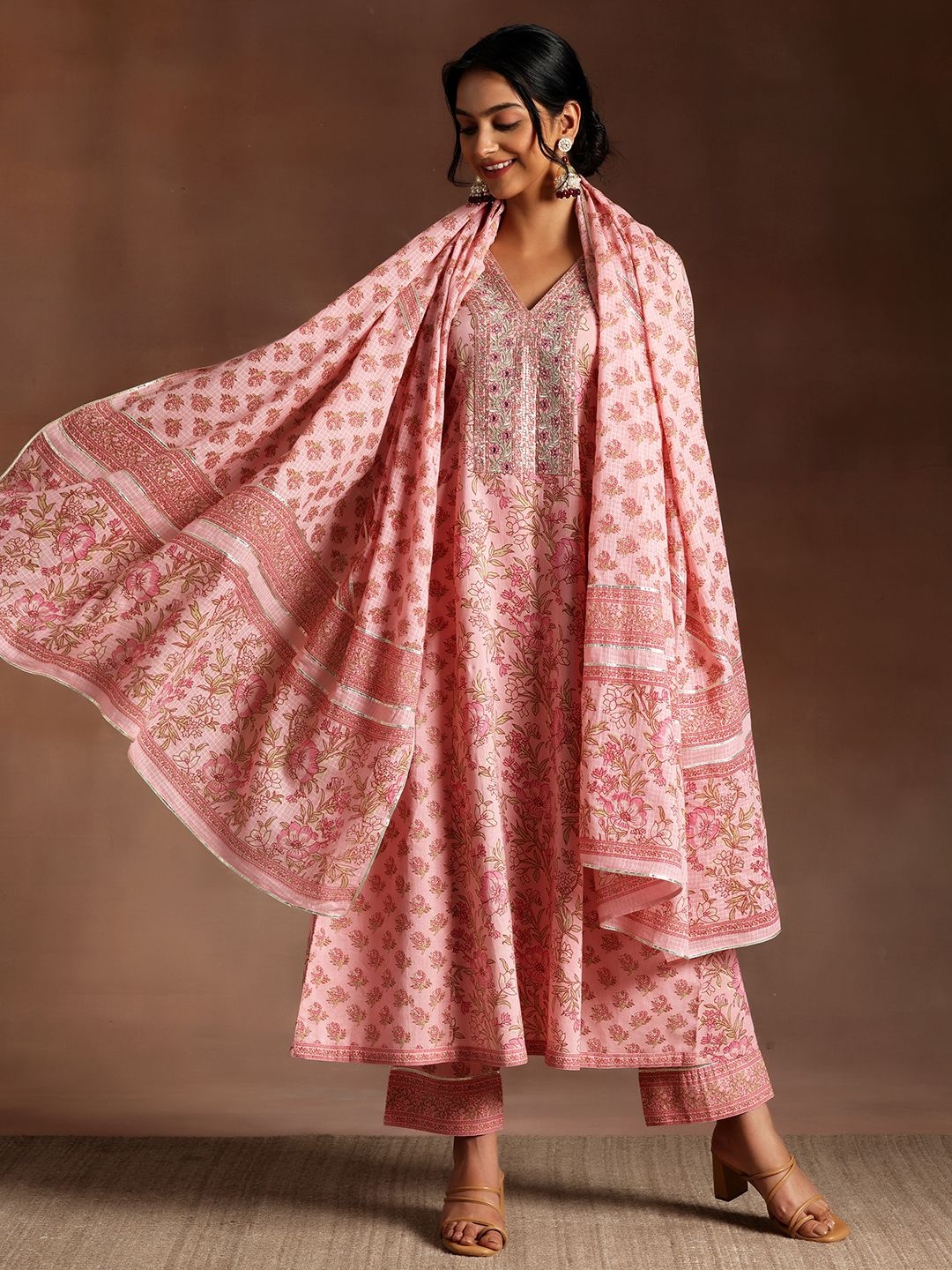 

Libas Women Floral Printed Panelled Sequinned Pure Cotton Kurta with Palazzos & With Dupatta, Pink