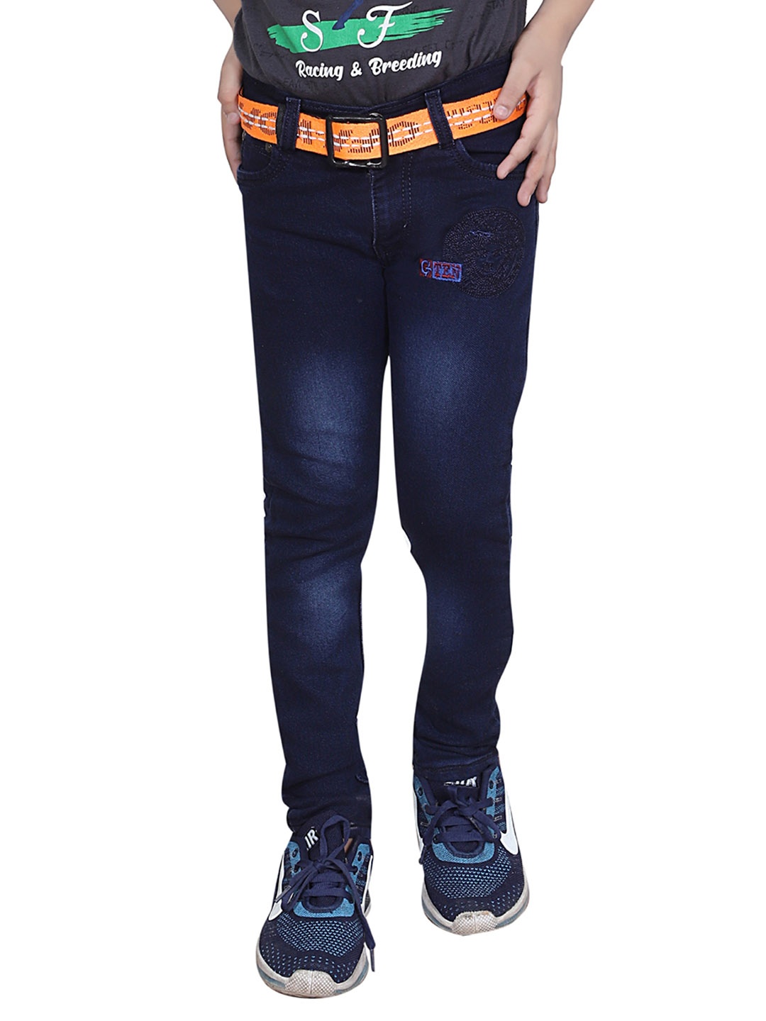 

KUNDAN Boys Mildly Distressed Light Fade Stretchable Jeans, Blue