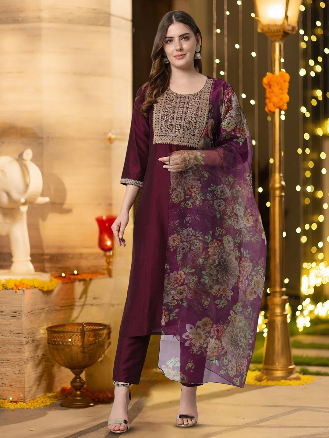 

INAIA Women Floral Embroidered Regular Kurta with Palazzos & With Dupatta, Purple
