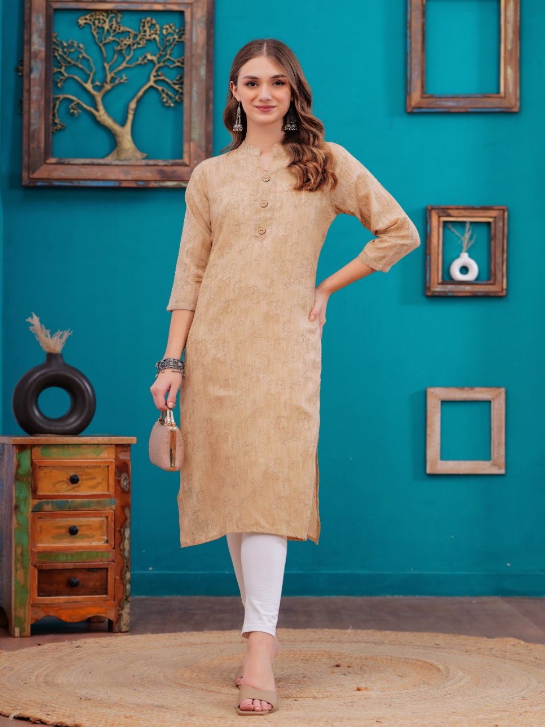 

KALINI Women Geometric Embroidered Kurta, Beige