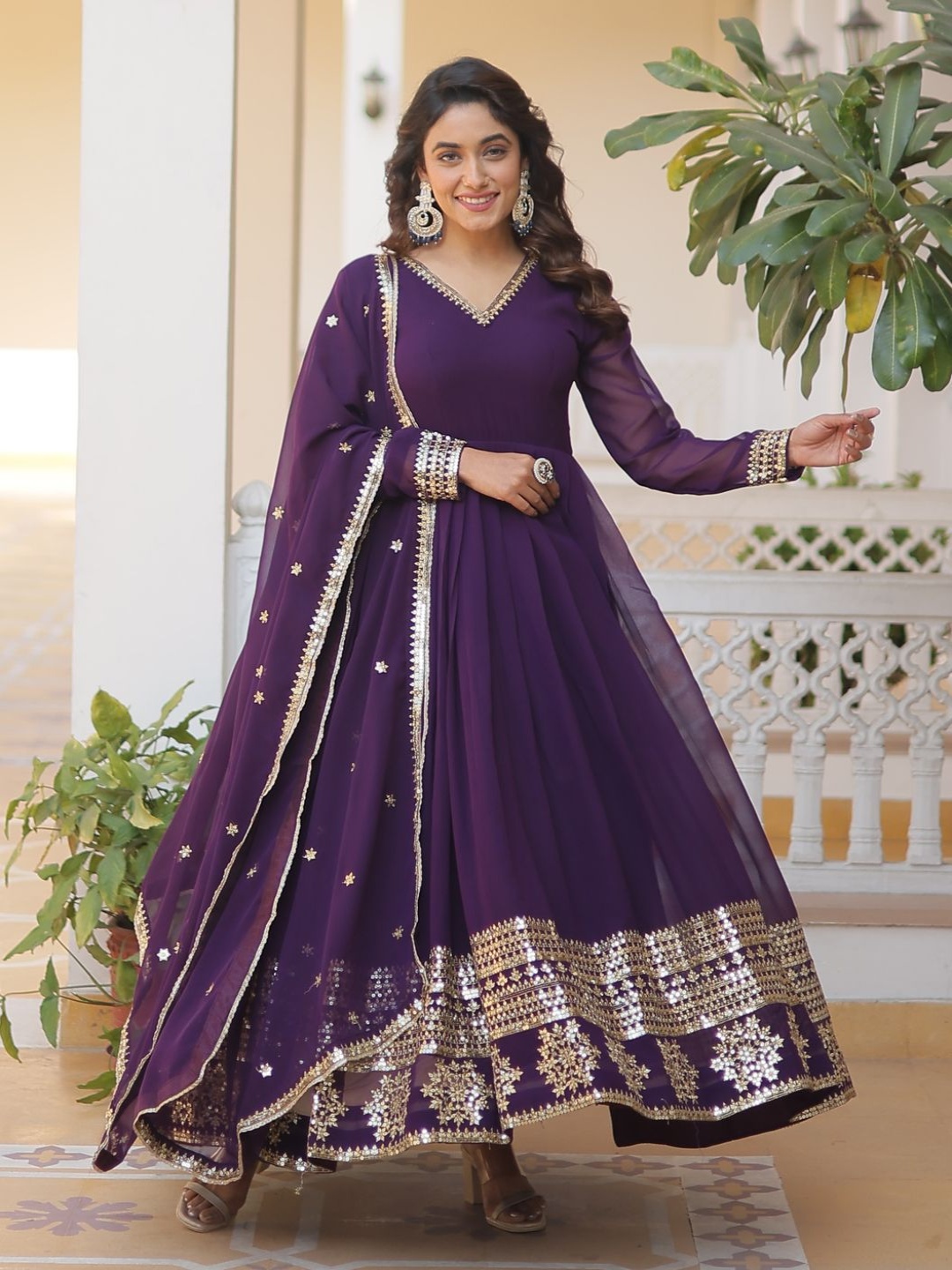 

KALINI Women Floral Embroidered Regular Kurta with Pyjamas & With Dupatta, Purple