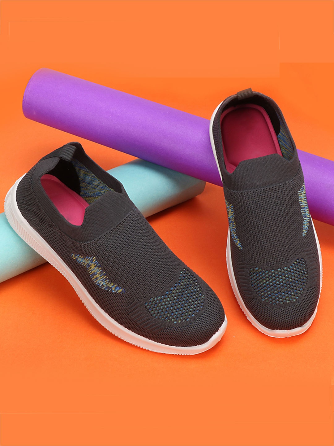 

TRY FEET Women Printed Sneakers, Multi