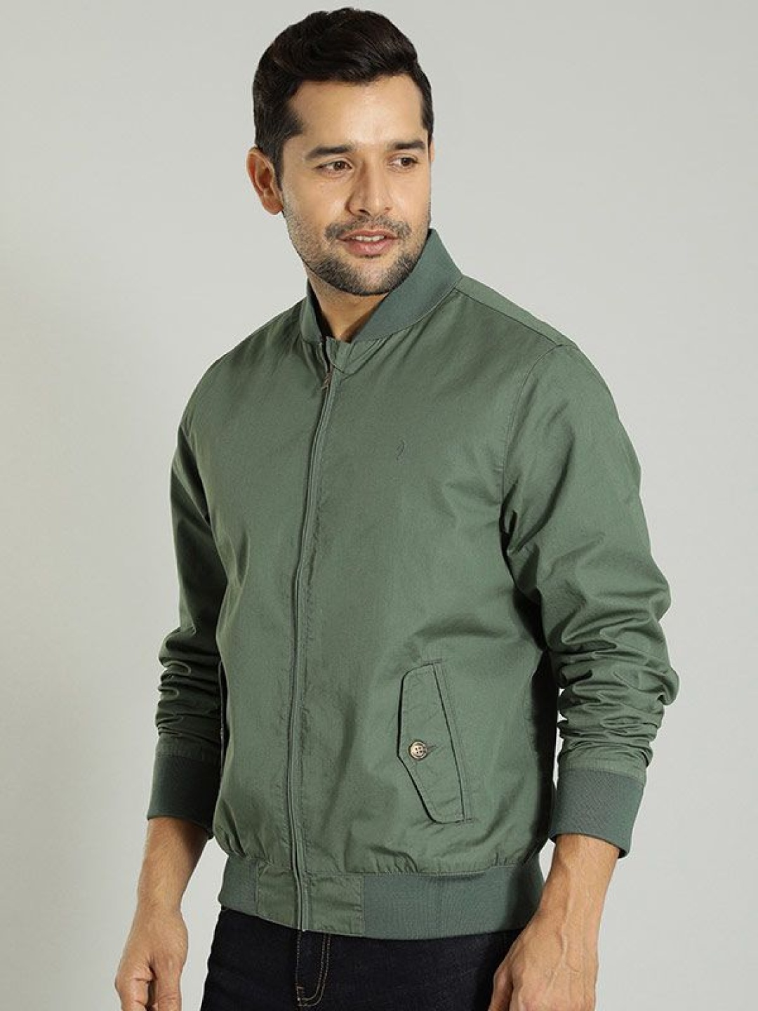 

Indian Terrain Men Stand Collar Solid Casual Insulator Bomber Jacket, Green