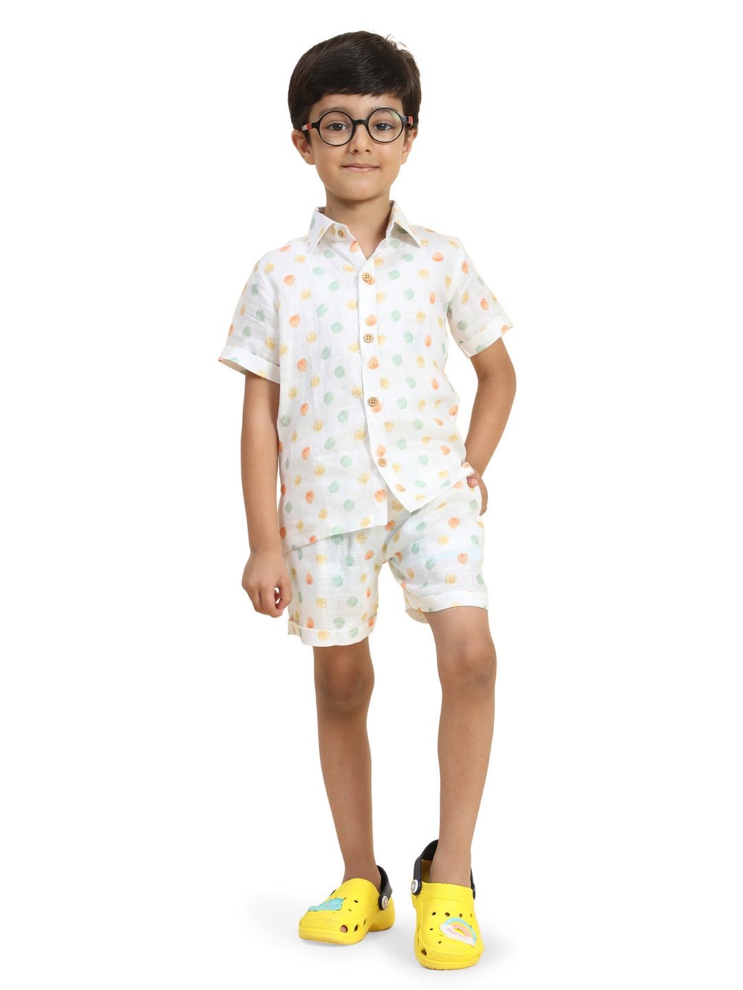 

Funny Bones Clothings Boys Printed Shirt Collar Short Sleeves Linen Shirt & Shorts, White