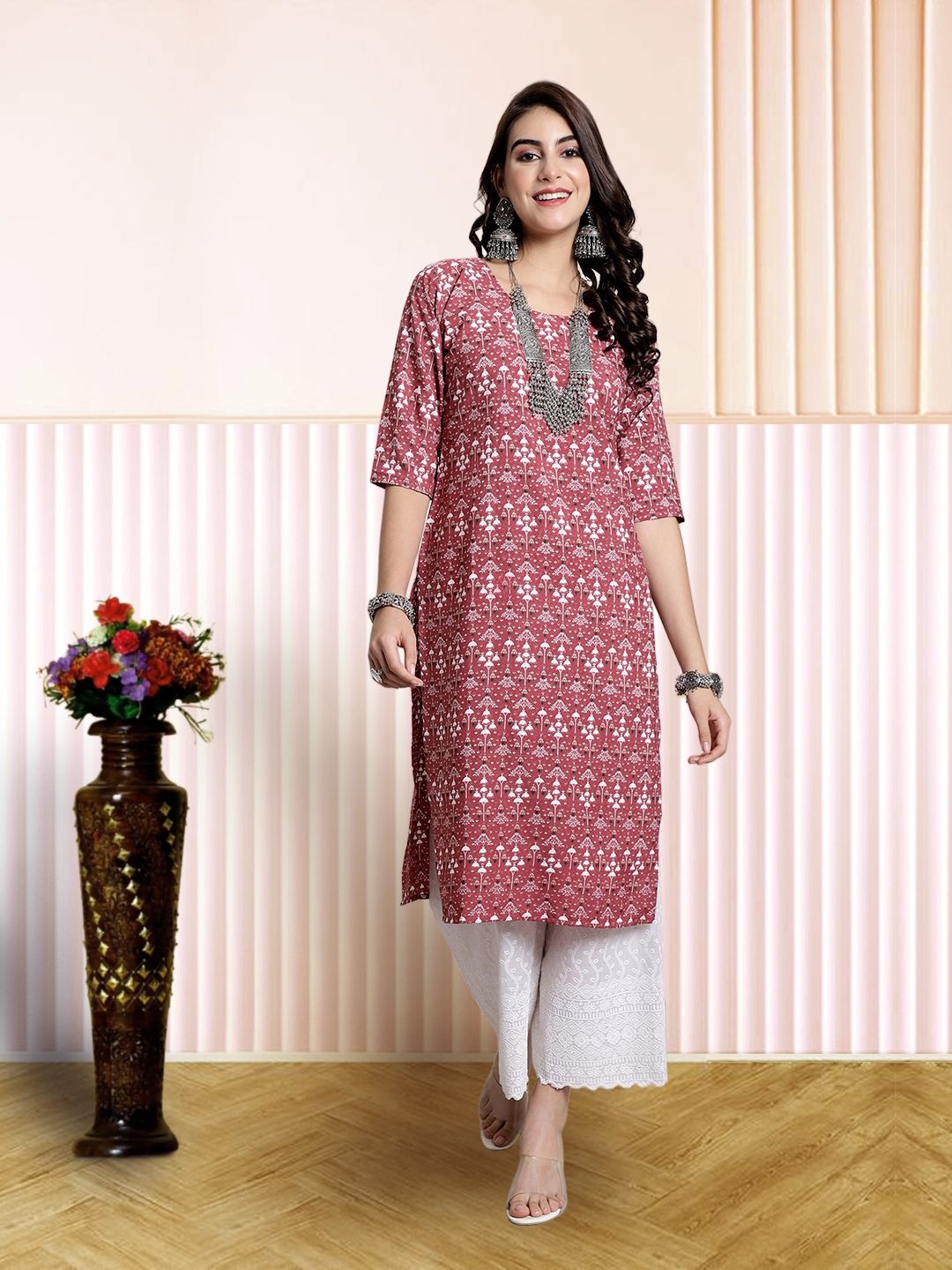 

7Threads Women Ethnic Motifs Printed Floral Crepe Kurta, Pink