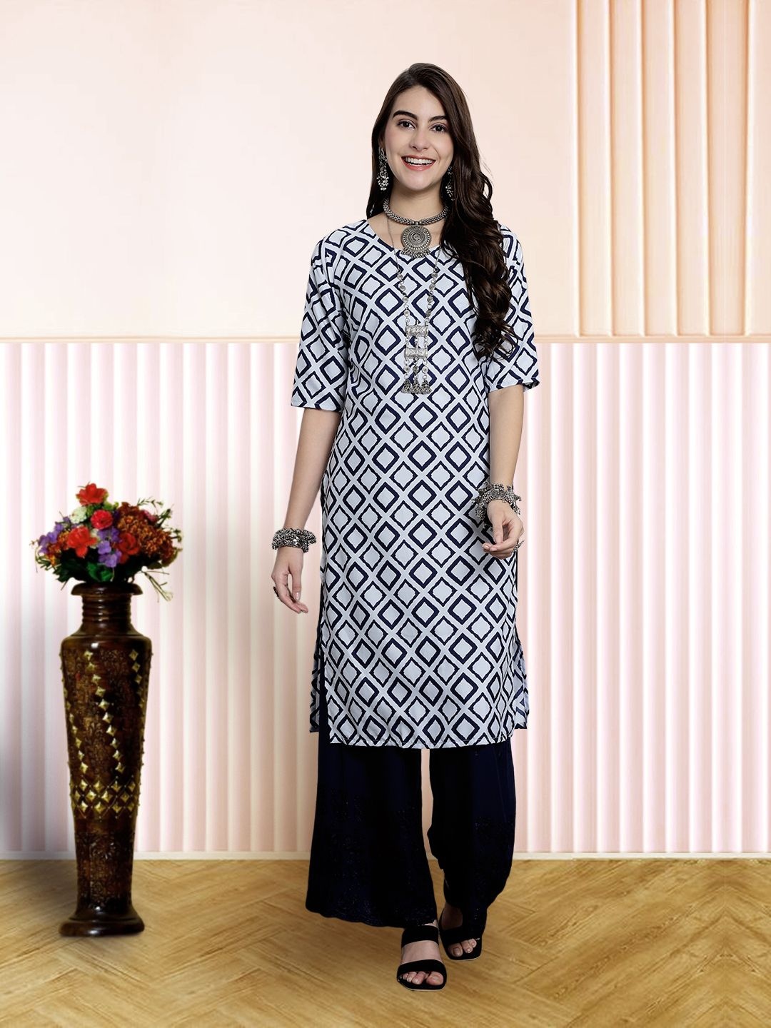 

7Threads Women Ethnic Motifs Printed Floral Crepe Kurta, Blue