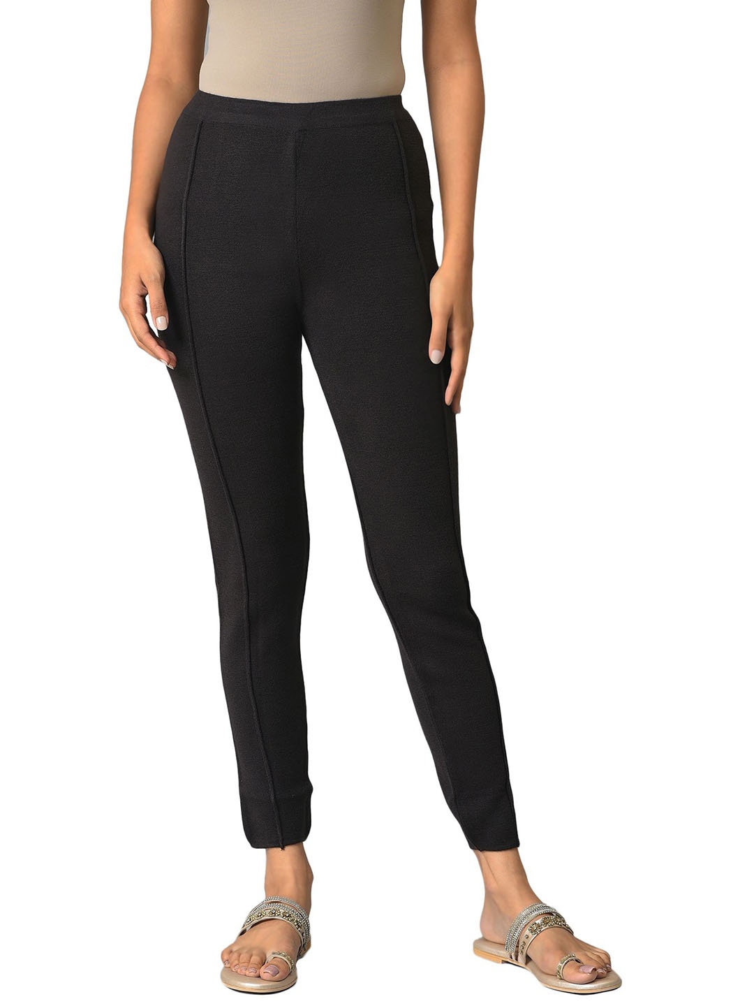 

W Women Slim Fit High-Rise Trousers, Black