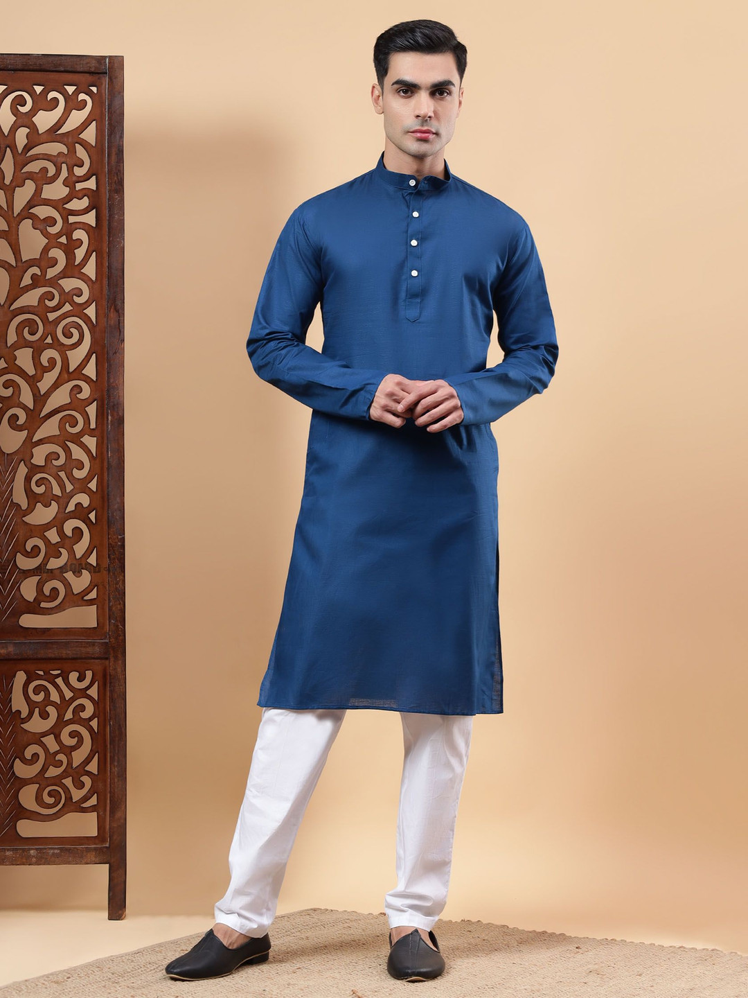 

Yugnik Men Regular Pure Cotton Kurta with Pyjamas, Blue