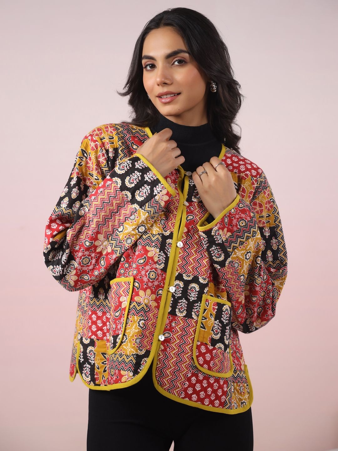 

Jaipur Morni Women Collarless Floral Printed Cotton Ethnic Lightweight Tailored Jacket, Red