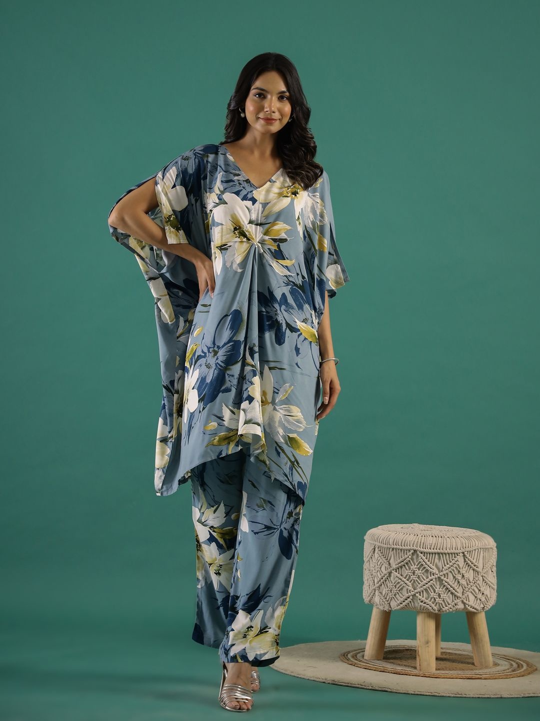 

Sangria Printed Tunic With Trousers Co-Ords, Grey