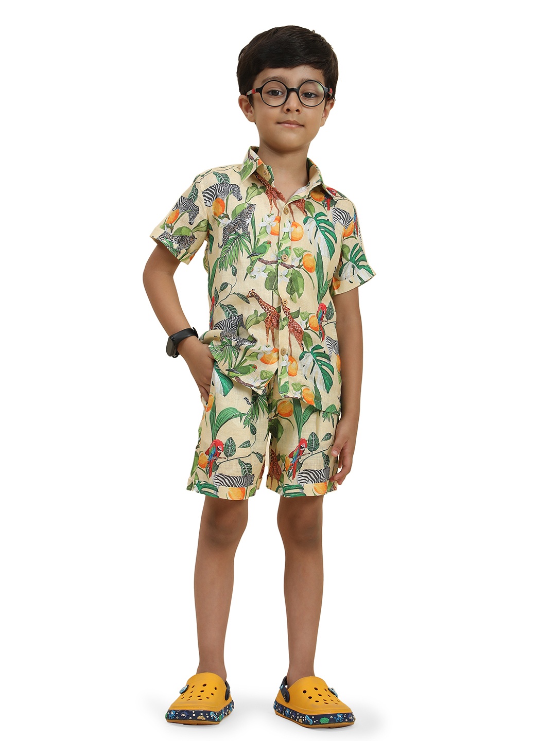 

Funny Bones Clothings Boys Printed Shirt Collar Short Sleeves Linen Shirt & Shorts, Cream