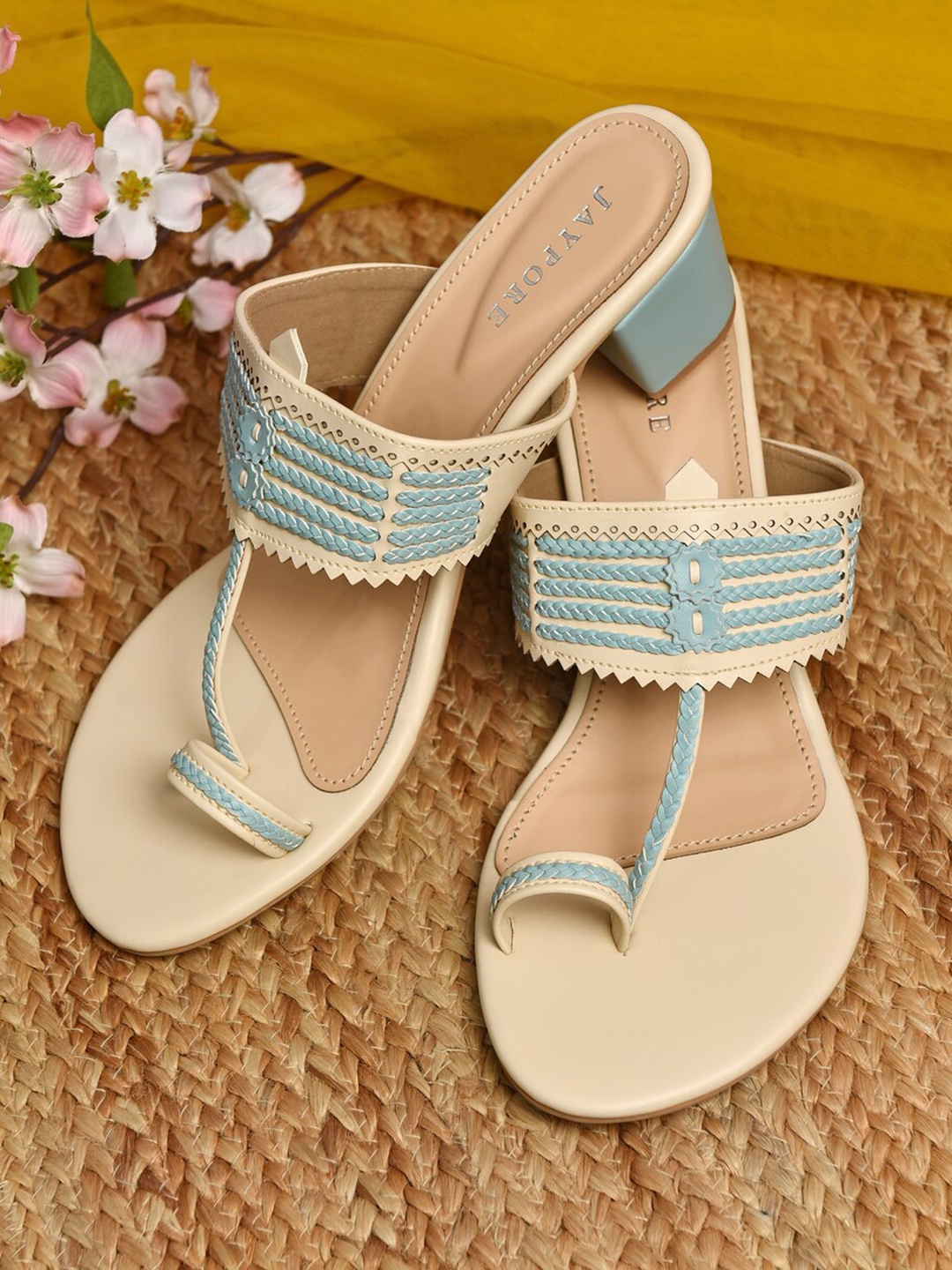 

JAYPORE Women Leather Ethnic Block Sandals, Cream