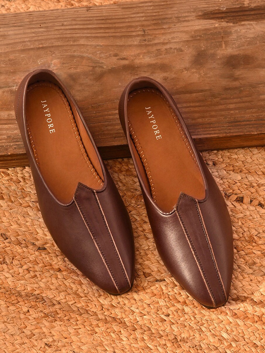 

JAYPORE Men Embellished Mojaris with Embroidered Flats, Brown